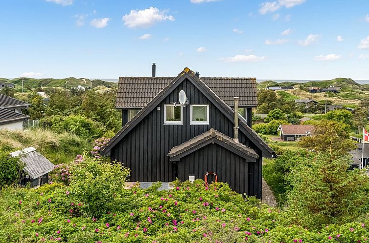 Vakantiehuis "Skamhals" - 700m from the sea