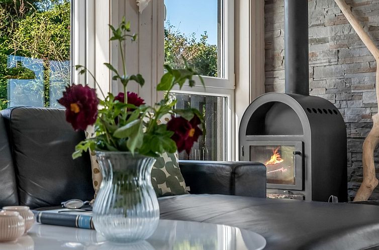 Vakantiehuis "Skamhals" - 700m from the sea