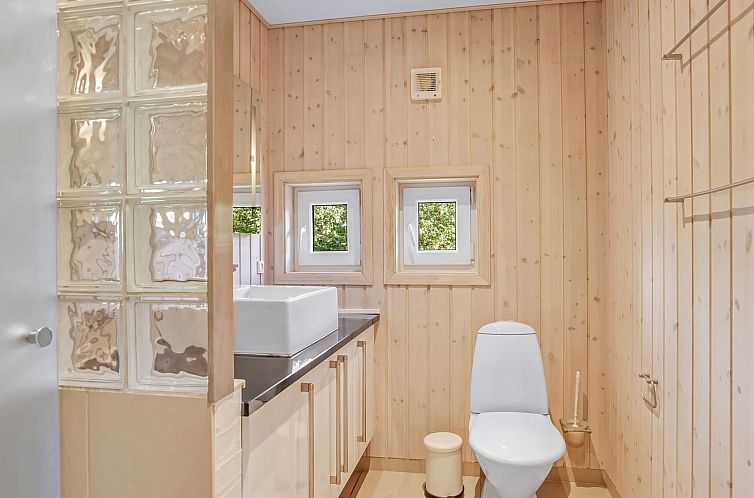 Vakantiehuis "Skamhals" - 700m from the sea