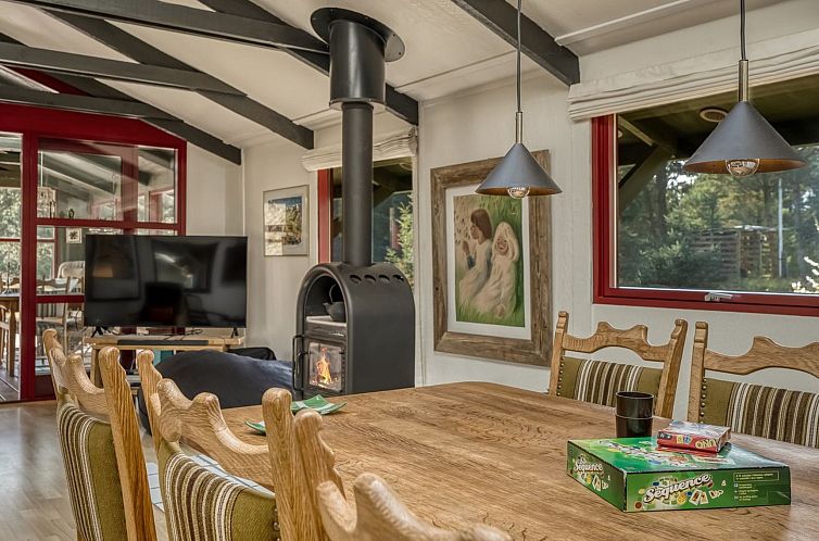 Vakantiehuis "Nimrod" - 800m from the sea
