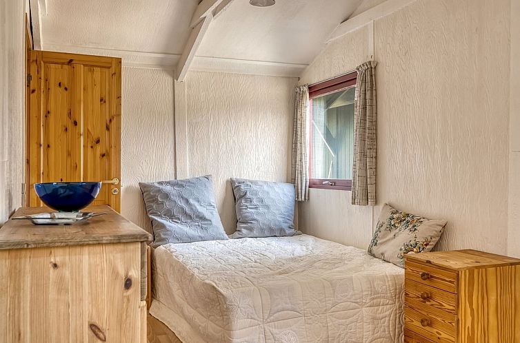 Vakantiehuis "Nimrod" - 800m from the sea