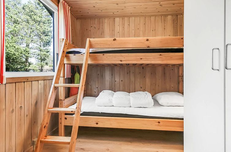 Vakantiehuis "Eriksine" - 1.9km from the sea