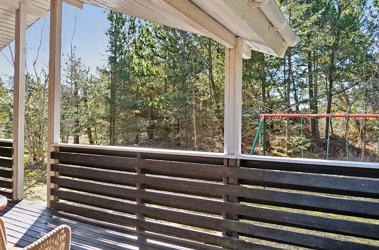 Vakantiehuis "Eriksine" - 1.9km from the sea