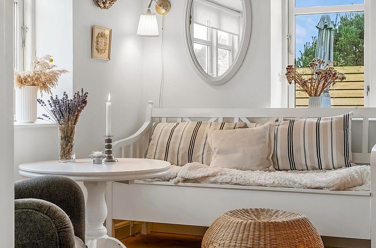 Vakantiehuis "Gunborg" - 2.5km from the sea