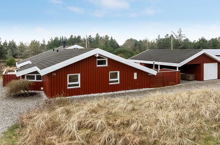 Vakantiehuis "Gunborg" - 2.5km from the sea