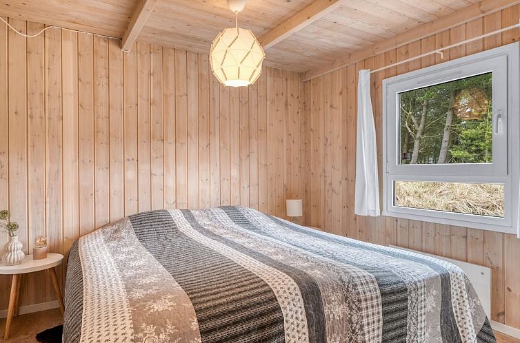 Vakantiehuis "Gunborg" - 2.5km from the sea