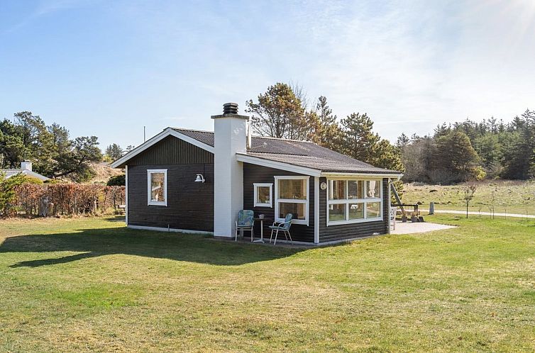 Vakantiehuis "Ingebritt" - 1.5km from the sea