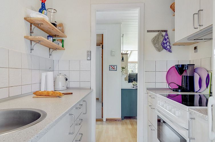 Vakantiehuis "Ingebritt" - 1.5km from the sea