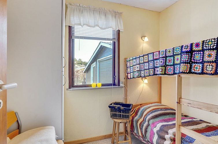 Vakantiehuis "Ingebritt" - 1.5km from the sea