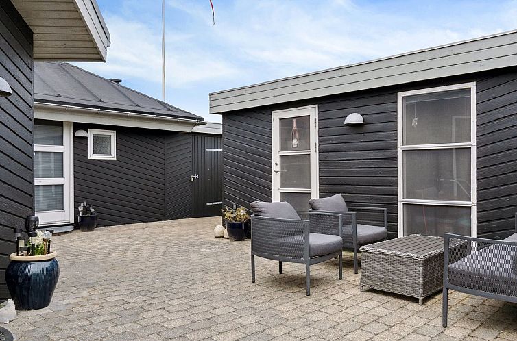 Vakantiehuis "Frethi" - 350m from the sea