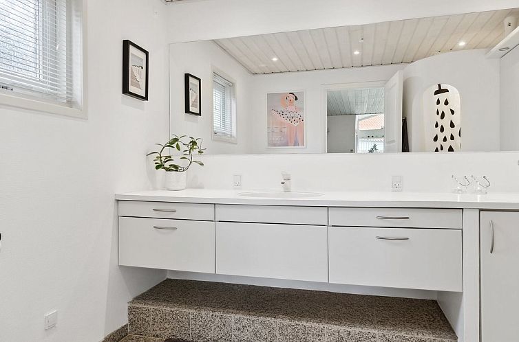 Vakantiehuis "Frethi" - 350m from the sea