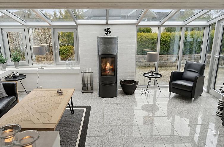 Vakantiehuis "Frethi" - 350m from the sea