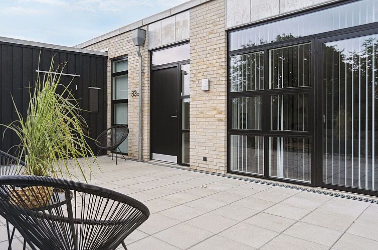 Vakantiehuis "Laulu" - 2km from the sea