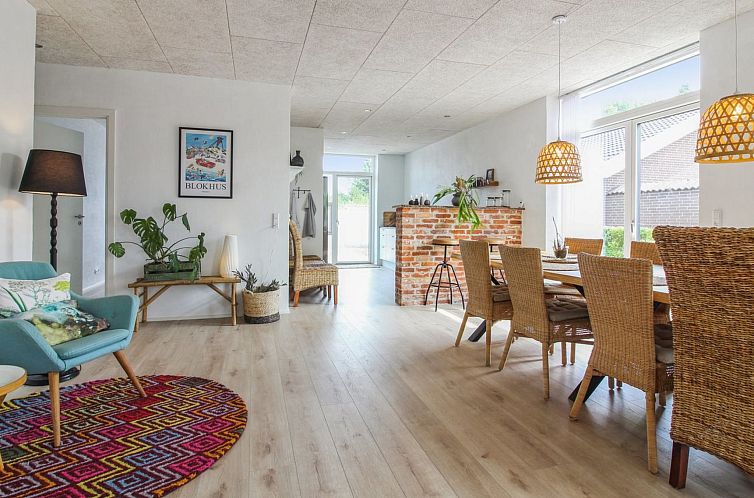 Vakantiehuis "Laulu" - 2km from the sea