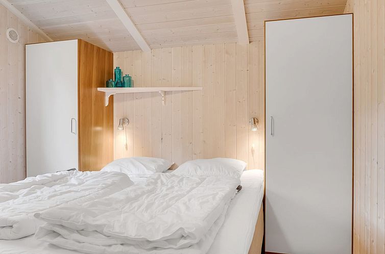 Vakantiehuis "Barnet" - 2.2km from the sea