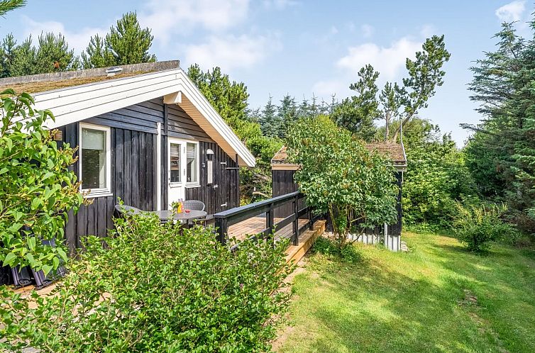 Vakantiehuis "Barnet" - 2.2km from the sea