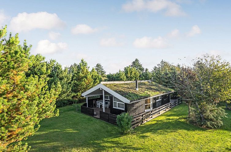 Vakantiehuis "Barnet" - 2.2km from the sea