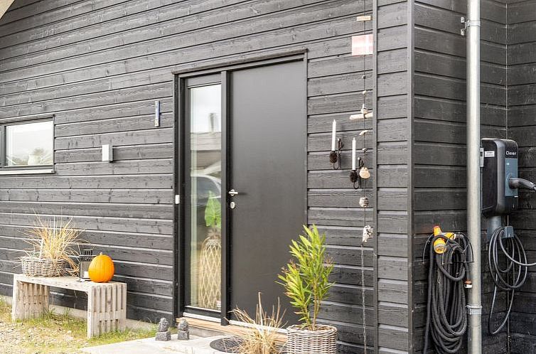 Vakantiehuis "Thorfin" - 300m from the sea