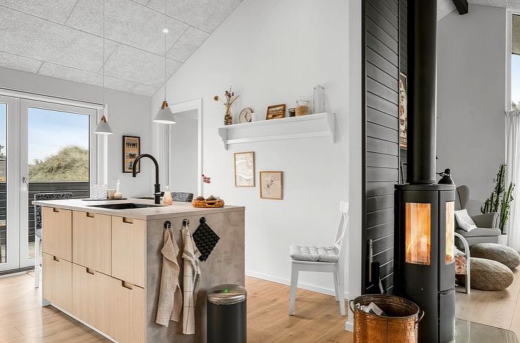 Vakantiehuis "Thorfin" - 300m from the sea