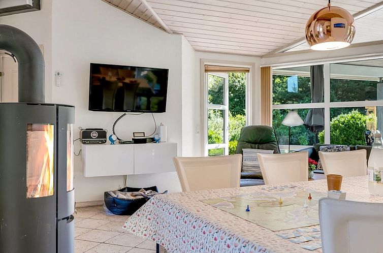 Vakantiehuis "Thorfin" - 300m from the sea