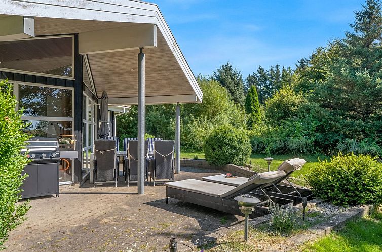 Vakantiehuis "Thorfin" - 300m from the sea