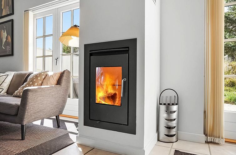 Vakantiehuis "Ingmarie" - 1km from the sea