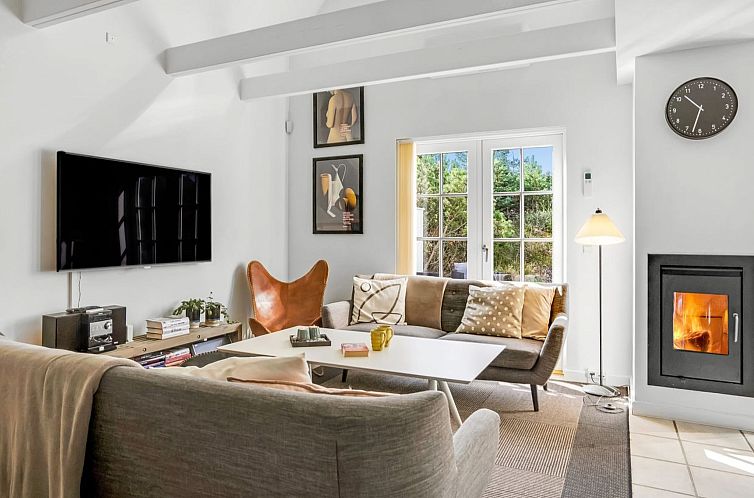 Vakantiehuis "Ingmarie" - 1km from the sea