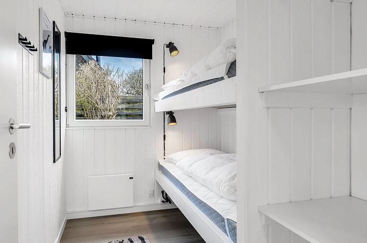 Vakantiehuis "Jenvold" - 1.5km from the sea