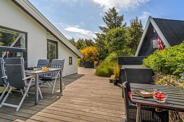 Vakantiehuis "Annemone" - 900m from the sea