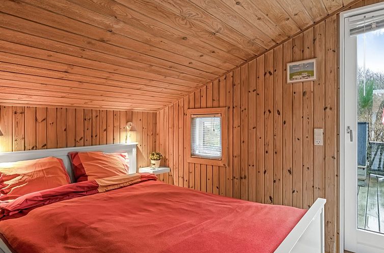 Vakantiehuis "Annemone" - 900m from the sea