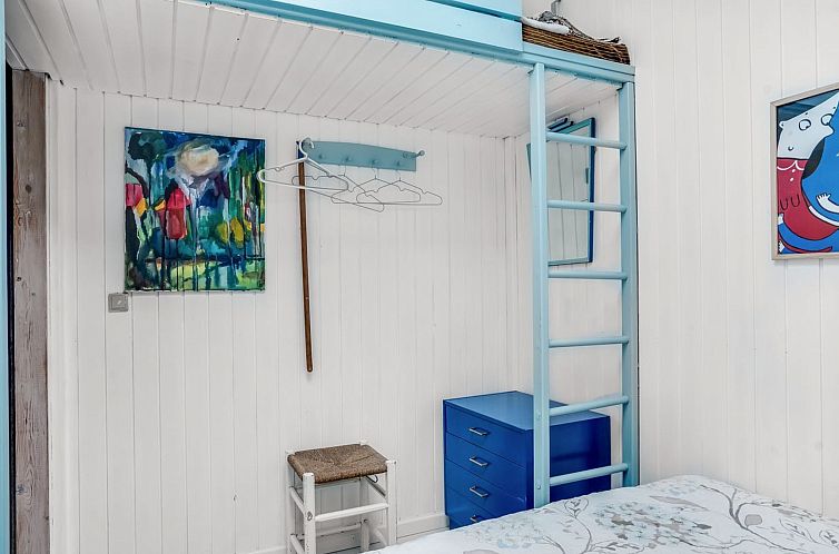 Vakantiehuis "Annemone" - 900m from the sea