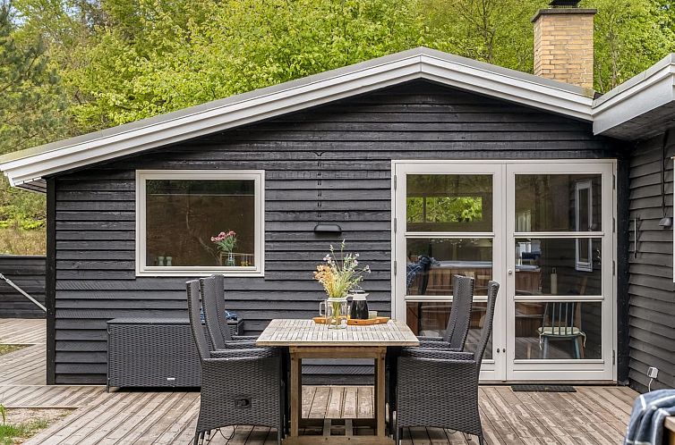 Vakantiehuis "Peadda" - 300m from the sea