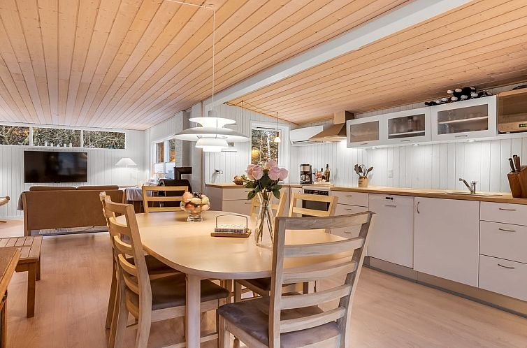 Vakantiehuis "Peadda" - 300m from the sea