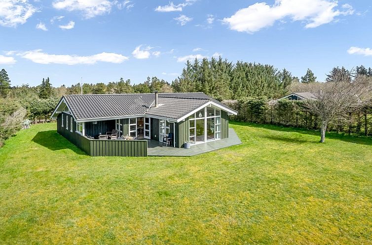 Vakantiehuis "Hildburg" - 1.5km from the sea