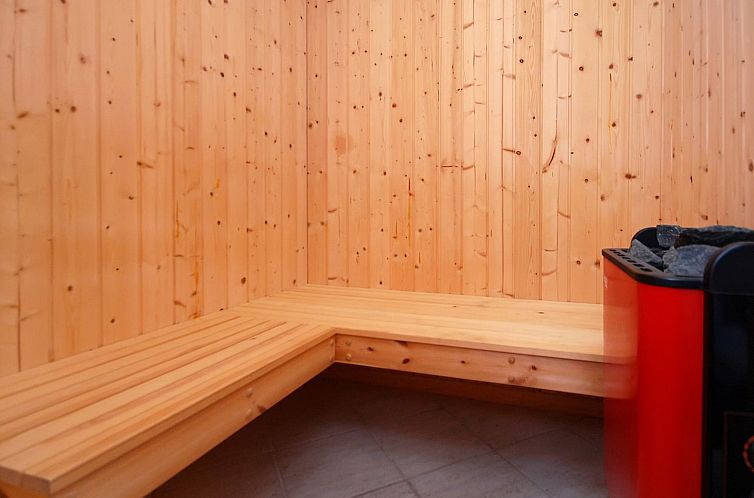 Vakantiehuis "Hildburg" - 1.5km from the sea