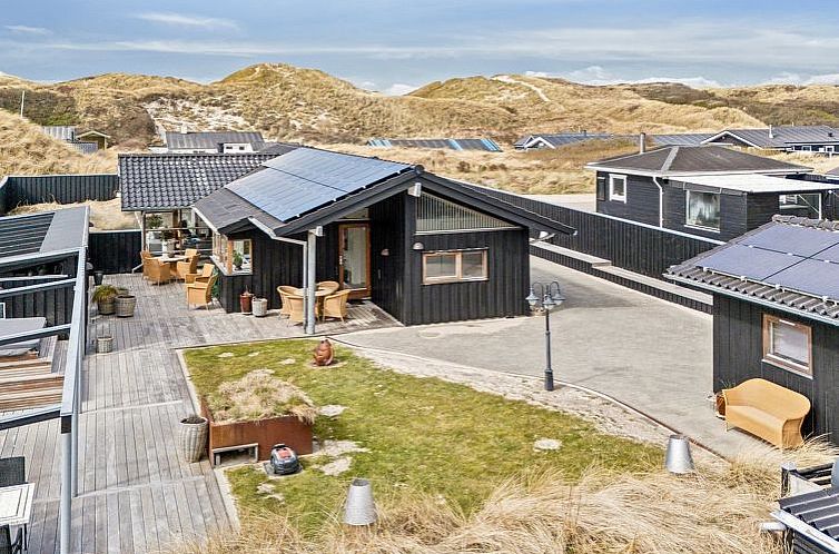 Vakantiehuis "Sinika" - 100m from the sea