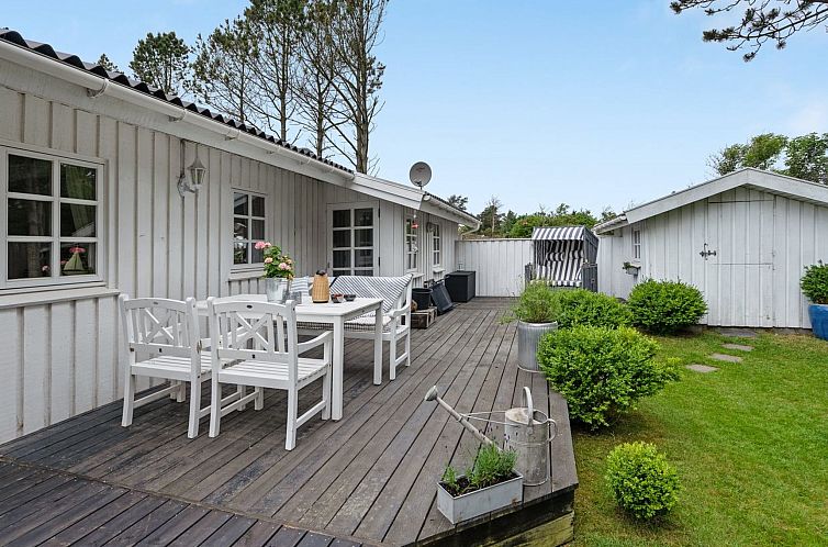 Vakantiehuis "Gunnulf" - 750m from the sea