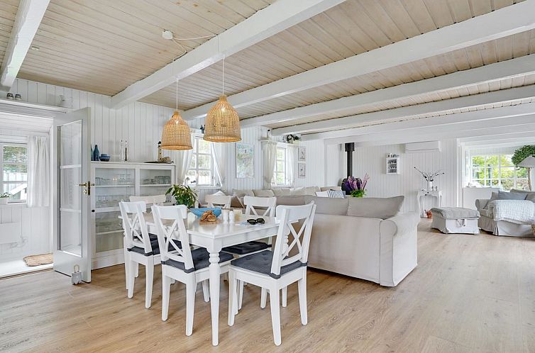 Vakantiehuis "Gunnulf" - 750m from the sea