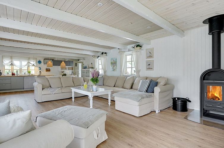 Vakantiehuis "Gunnulf" - 750m from the sea