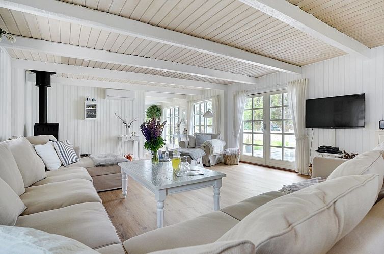Vakantiehuis "Gunnulf" - 750m from the sea