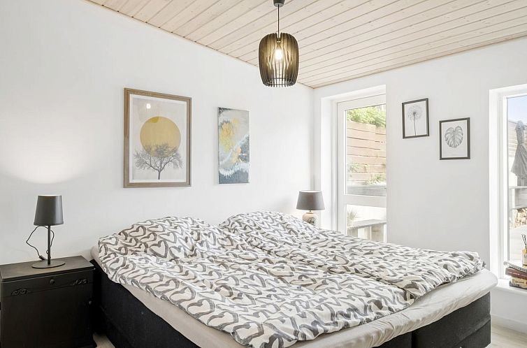 Vakantiehuis "Edin" - 100m from the sea