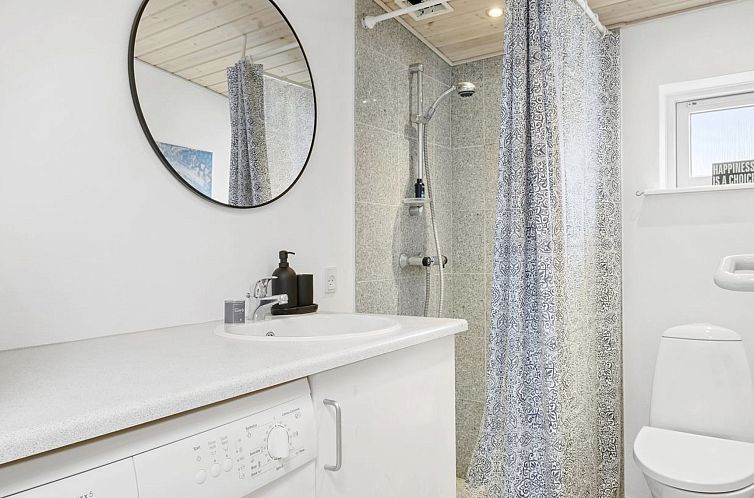 Vakantiehuis "Edin" - 100m from the sea