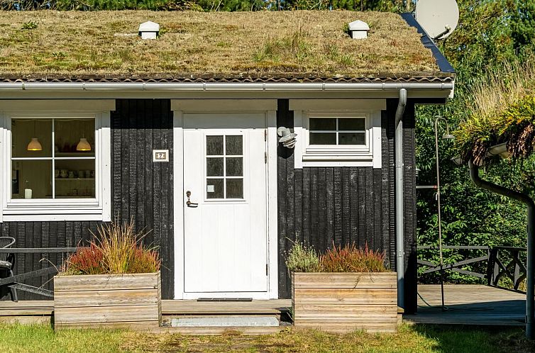 Vakantiehuis "Eimi" - 1.5km from the sea