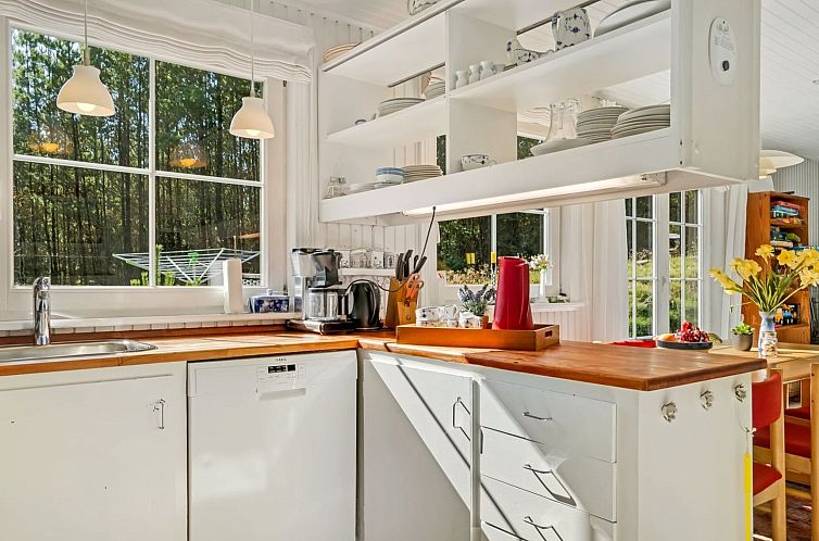 Vakantiehuis "Eimi" - 1.5km from the sea