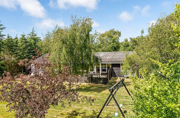 Vakantiehuis "Gerwin" - 3km from the sea