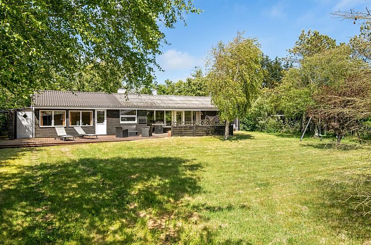 Vakantiehuis "Gerwin" - 3km from the sea