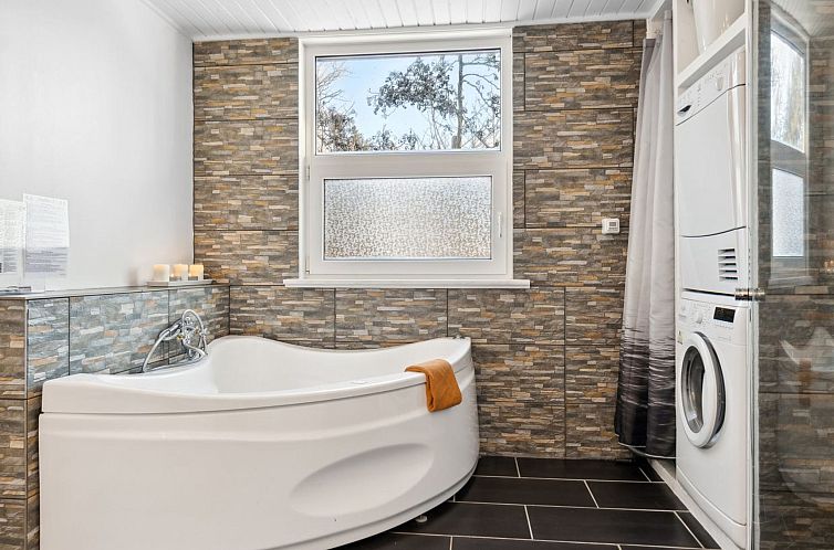 Vakantiehuis "Gerwin" - 3km from the sea