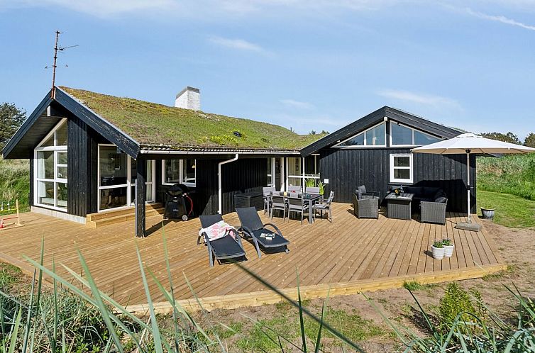 Vakantiehuis "Alrune" - 800m from the sea