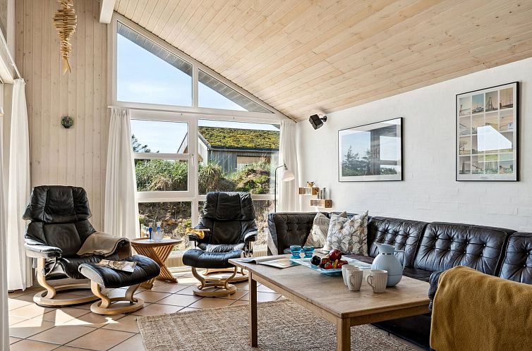 Vakantiehuis "Alrune" - 800m from the sea