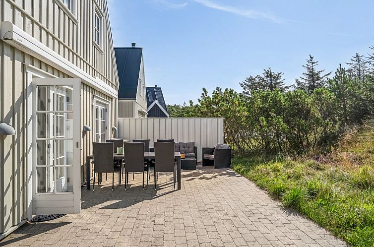 Vakantiehuis "Ingmarie" - 1km from the sea